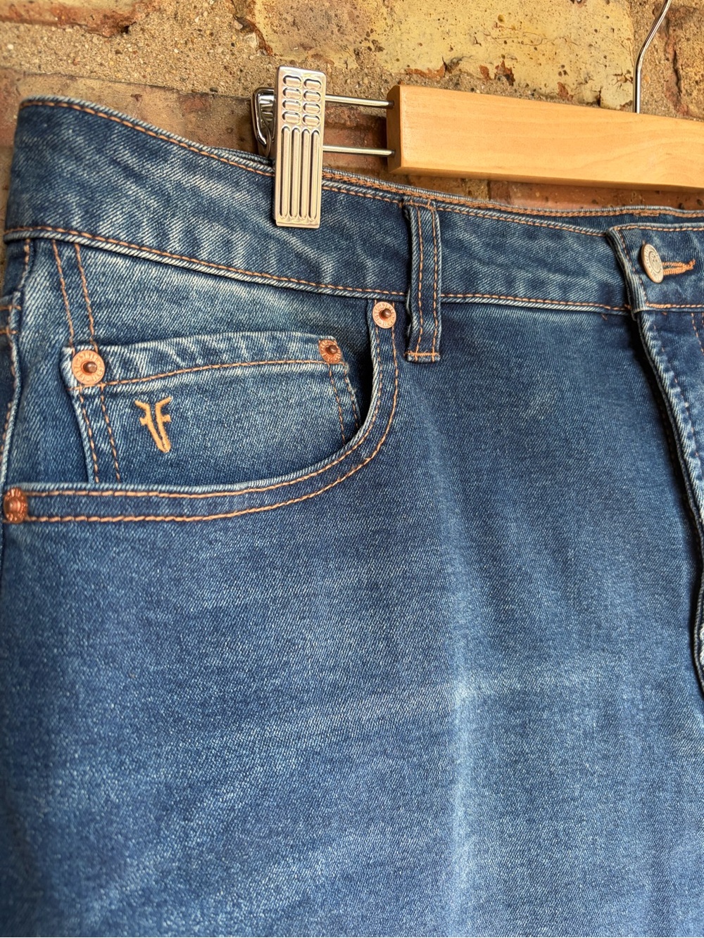 Frye High Rise Cuff Denim Jeans in Amari Wash - Picture 7 of 15